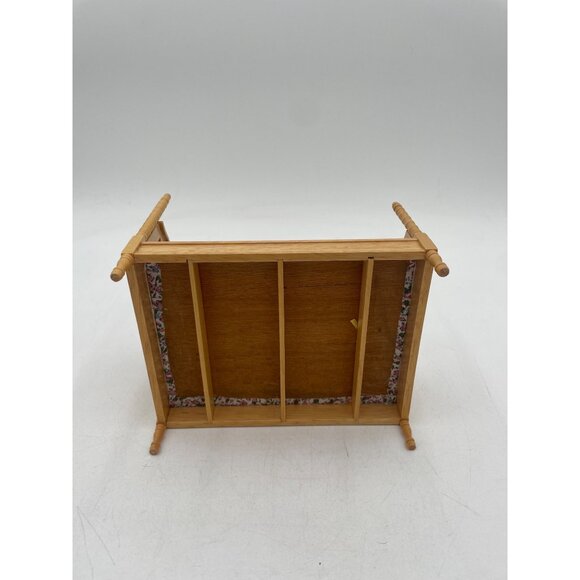 Decorative Miniature Wooden Bed Floral Mattress Dollhouses 5x2x5approx. - Picture 5 of 8